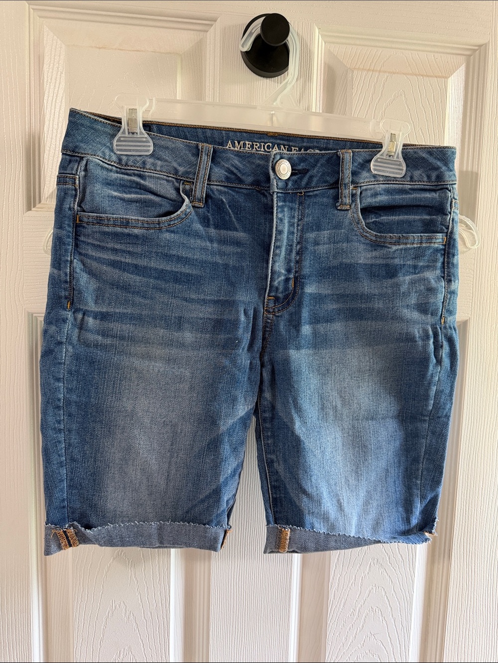 American Eagle Stretch Women’s Size 10 Denim Bermuda Shorts - Blue